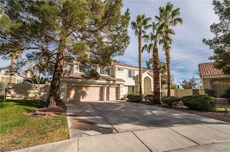 7600 Delaware Bay Dr Las Vegas, NV 89128