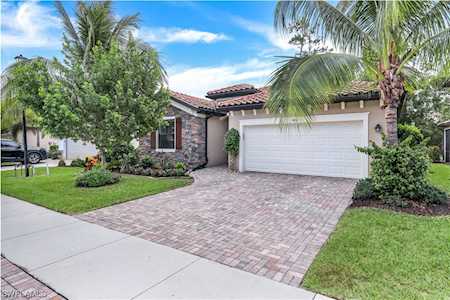 9431 Foxglove Ln Naples, FL 34120