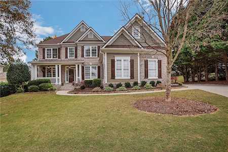 2300 Gladstone Place Cumming, GA 30041