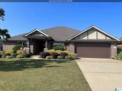 321 Tanglewood Circle Alabaster, AL 35007