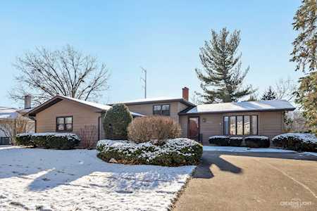 220 Tupelo Ave Naperville, IL 60540