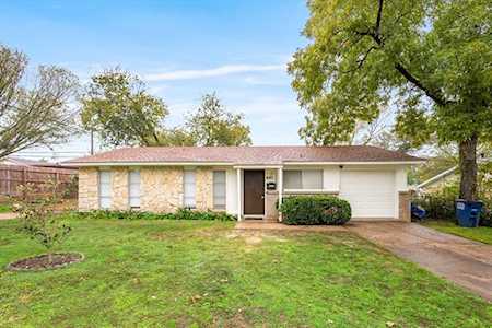 603 Pauline Street Euless, TX 76040