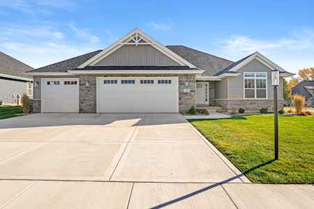 2071 Peace Parkway Ct Schererville, IN 46375