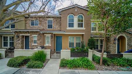 15723 Parkhouse Dr #19 Fontana, CA 92336