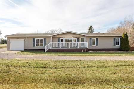 5550 Howe Rd Grand Blanc Twp, MI 48439