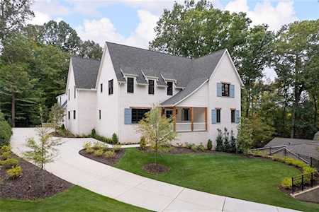 41 Carlton Drive NE Atlanta, GA 30342