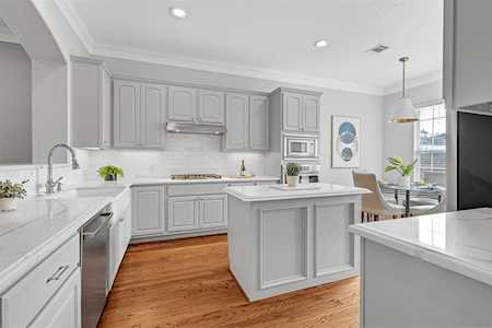 1426 W 26th St Houston, TX 77008