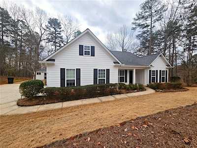184 High Creek Drive Dahlonega, GA 30533