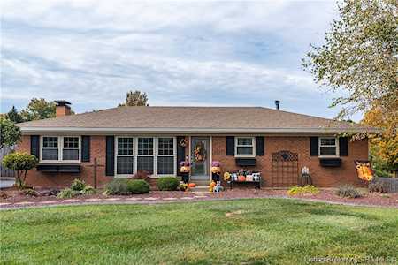 4033 Weber Ln Floyds Knobs, IN 47119