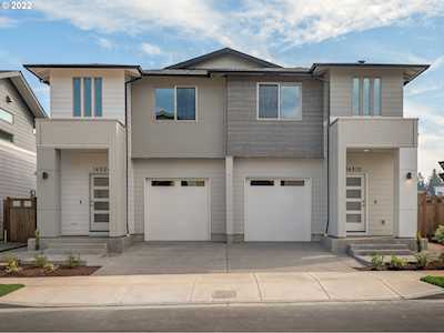 16458 SE Shimmering Leaf ST Happy Valley, OR 97086