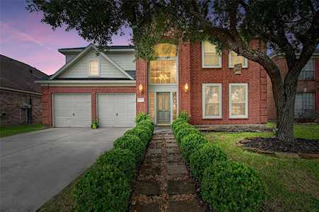 4939 Lazy Timbers Dr Humble, TX 77346