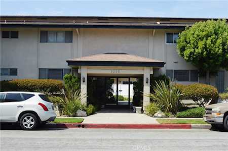 3205 Merrill Dr #4 Torrance, CA 90503