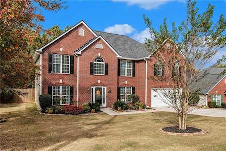 6318 Woodlore Drive NW Acworth, GA 30101