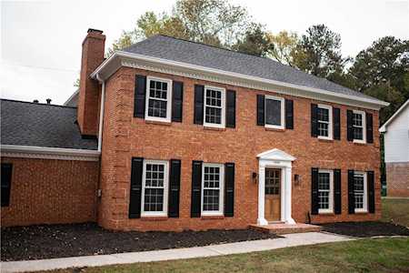 4686 SW Dana Terrace SW Lilburn, GA 30047