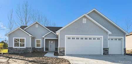 16341 Silver Fox Circle Fenton Twp, MI 48451