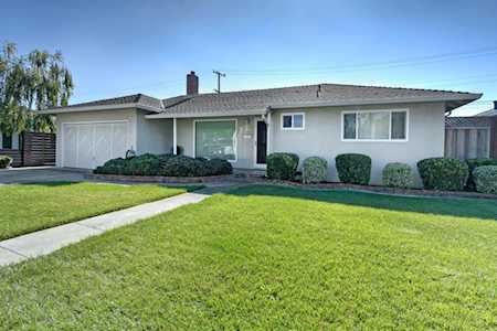 2340 Raggio Ave SANTA CLARA, CA 95050