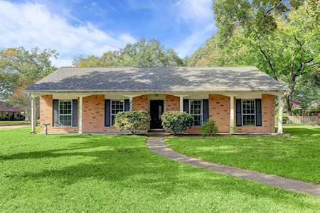 2003 Silverpines Rd Houston, TX 77062