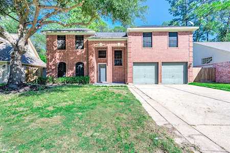 17634 Seven Pines Dr Spring, TX 77379