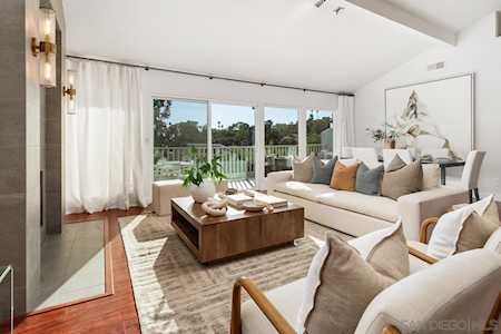 2297 Caminito Cabala La Jolla, CA 92037
