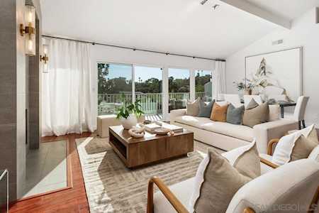 2297 Caminito Cabala La Jolla, CA 92037