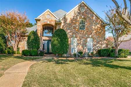 1210 Sarah Park Trail Southlake, TX 76092
