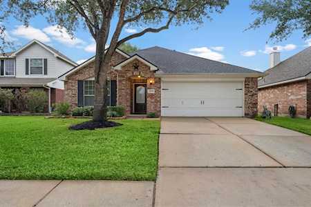 21738 May Apple Ct Cypress, TX 77433