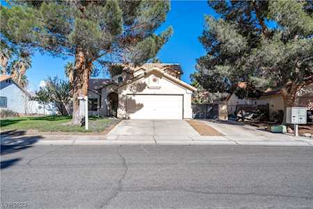 4908 Pinon Dr Las Vegas, NV 89130