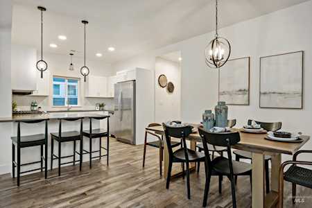 535 E Singletrack Lane Garden City, ID 83714