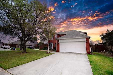 312 Sweet Leaf Lane Lake Dallas, TX 75065