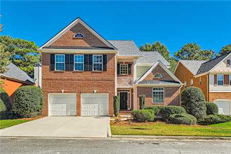 2271 Vernon Oaks Way Way Dunwoody, GA 30338