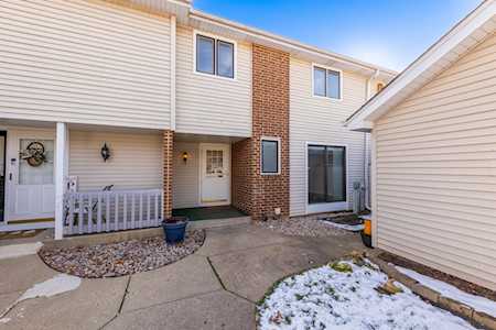 5S027 Pebble Beach Ct #027 Naperville, IL 60563