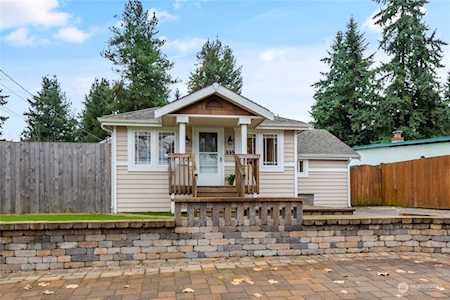 335 NE 185th St Shoreline, WA 98155
