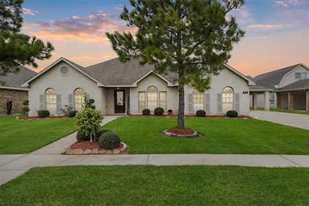 6611 Sam Rayburn Dr Manvel, TX 77578