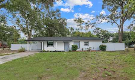 607 S Washington Ave Apopka, FL 32703