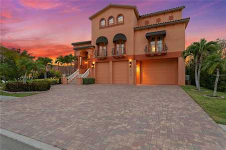 6506 Blackfin WAY Apollo Beach, FL 33572
