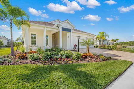 733 Tailwind PLACE Sarasota, FL 34240