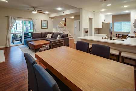 7727 Caminito Monarca #111 Carlsbad, CA 92009