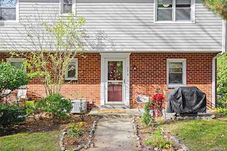 174 Charter Circle #174 Ossining, NY 10562