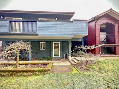 15711 Waynita Way NE #H-202 Bothell, WA 98011