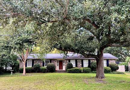 422 Palm Street Mount Pleasant, SC 29464