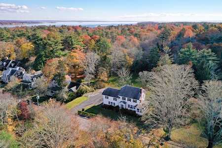 36 Pitcher St Marion, MA 02738