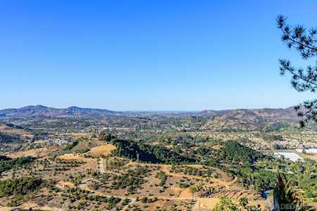 1830 Rincon Avenue Escondido, CA 92026