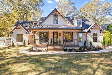 290 Spring Drive Roswell, GA 30075
