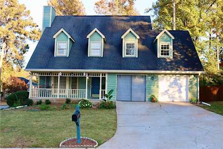 642 Golden Brook Court Lawrenceville, GA 30043
