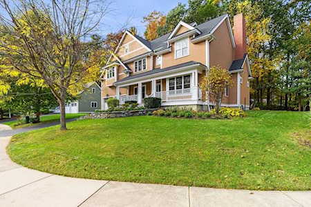 116 Peach Tree Ln North Andover, MA 01845
