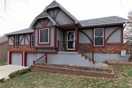 4804 S Shrank Dr Independence, MO 64055