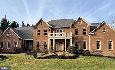 900 Saint Michael Dr Gambrills, MD 21054