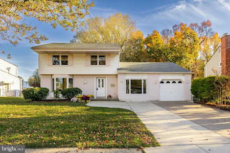 103 Great Oak Rd Voorhees, NJ 08043