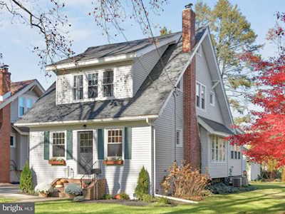 1109 Prospect Ridge Blvd Haddon Heights, NJ 08035
