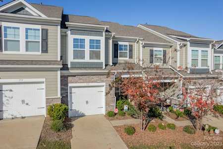 715 Little Bluestem Dr Lake Wylie, SC 29710
